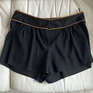 Aritzia babaton shorts